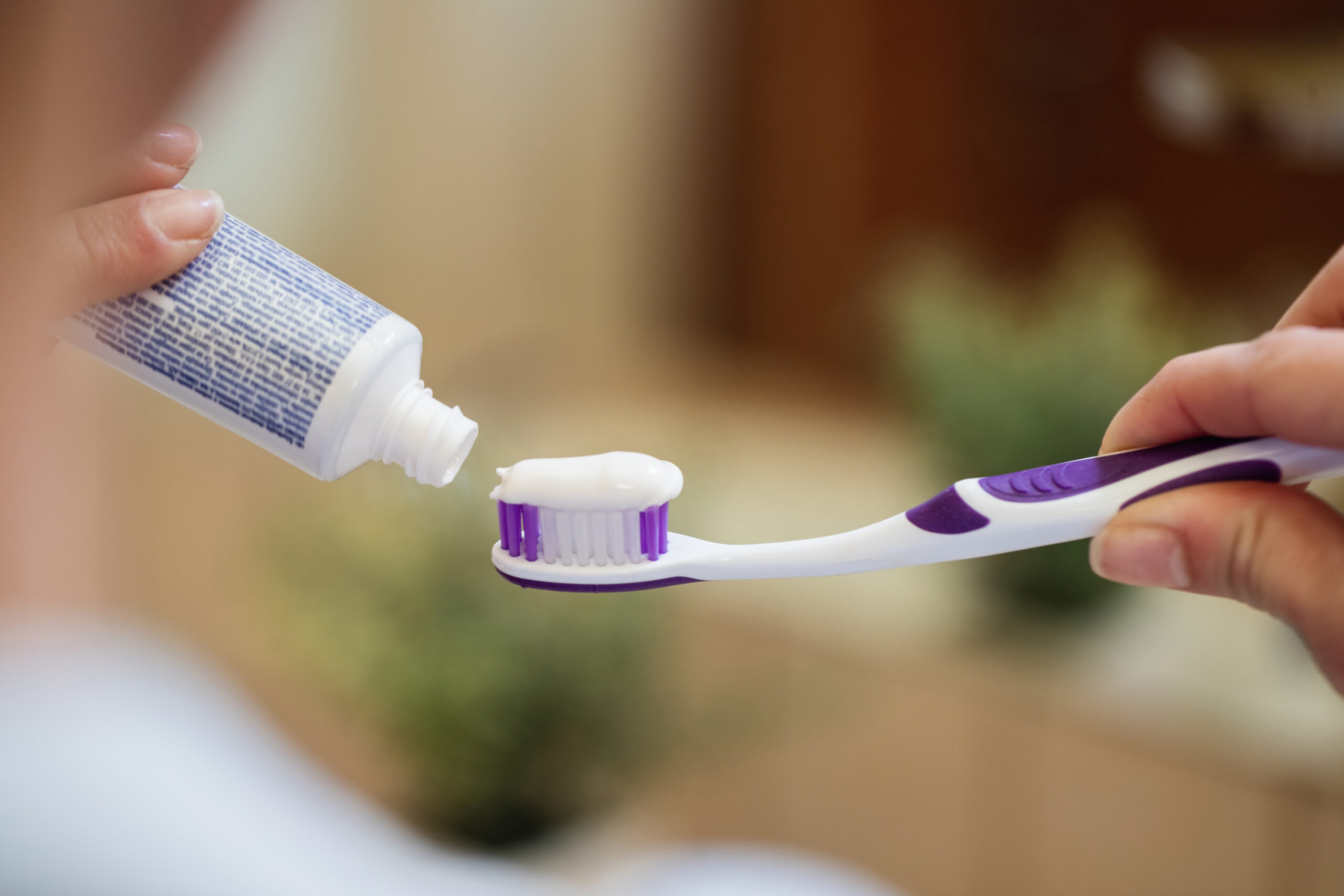 Este simple cambio es clave para mantener una higiene bucal óptima y evitar posibles reinfecciones.